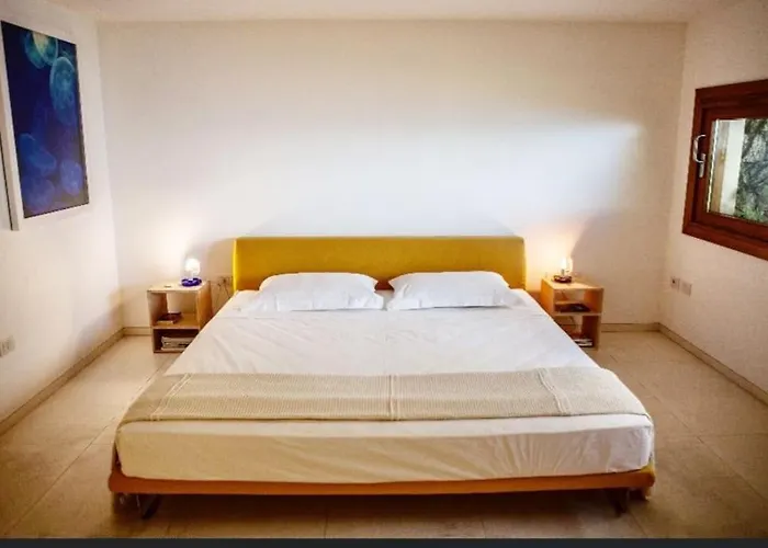 The View 陶尔米纳